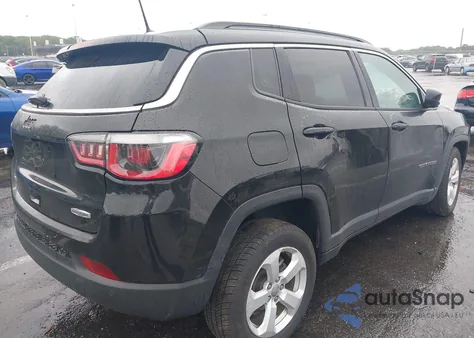 2020 Jeep Compass Latitude 4X4 из США, поврежденный, VIN 3C4NJDBB5LT164795